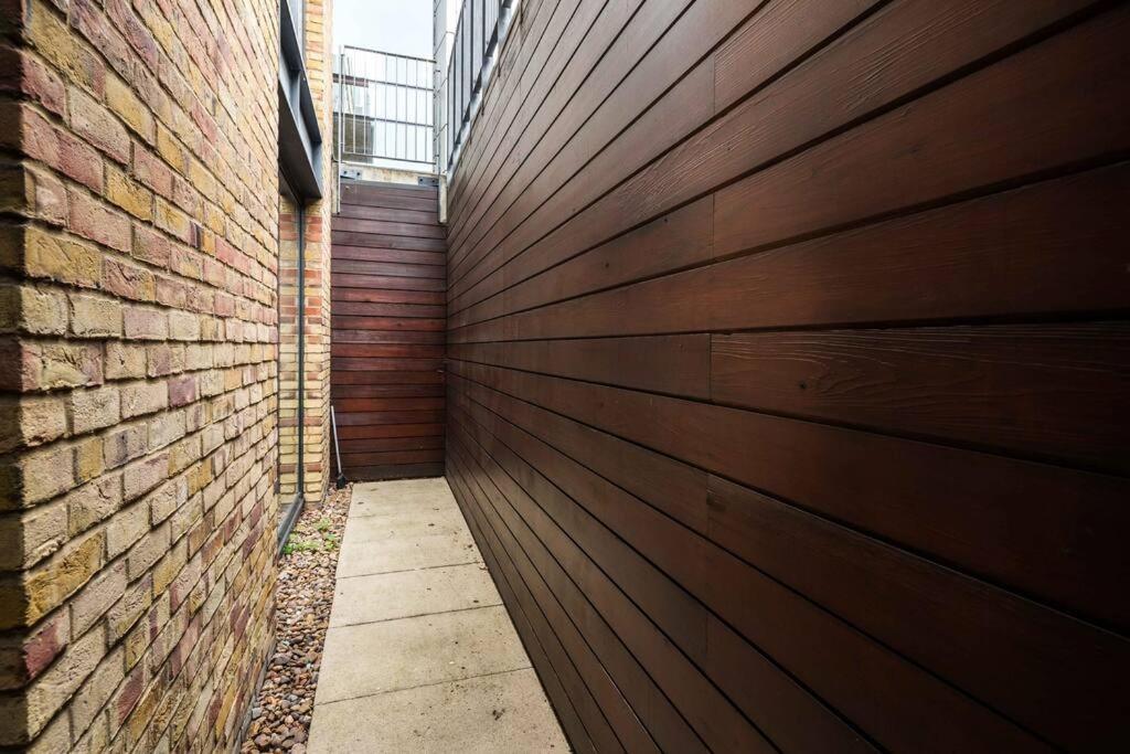 Appartamento Chic And Spacious Flat Near Bond Street Londra Esterno foto